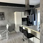 Manhattan House * Turin