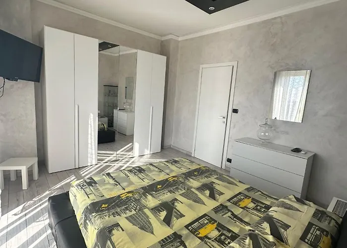 Manhattan House Turin